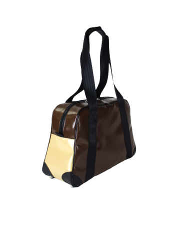 Vue latérale  d'un sac minicabine beige et marron en chutes de toiles de l'industrie aéronautique