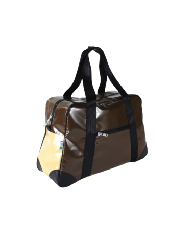 Vue de côté du sac voyage cabine bicolore marron et beige.