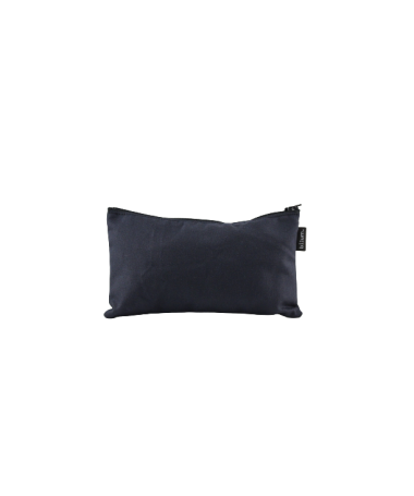 Face arrière toute noire de la trousse de toilette en treillis de pompier