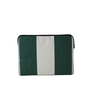 Vue face arrière housse 13.3" en toile de store à grosses rayures 2 vertes et 1 blanche,