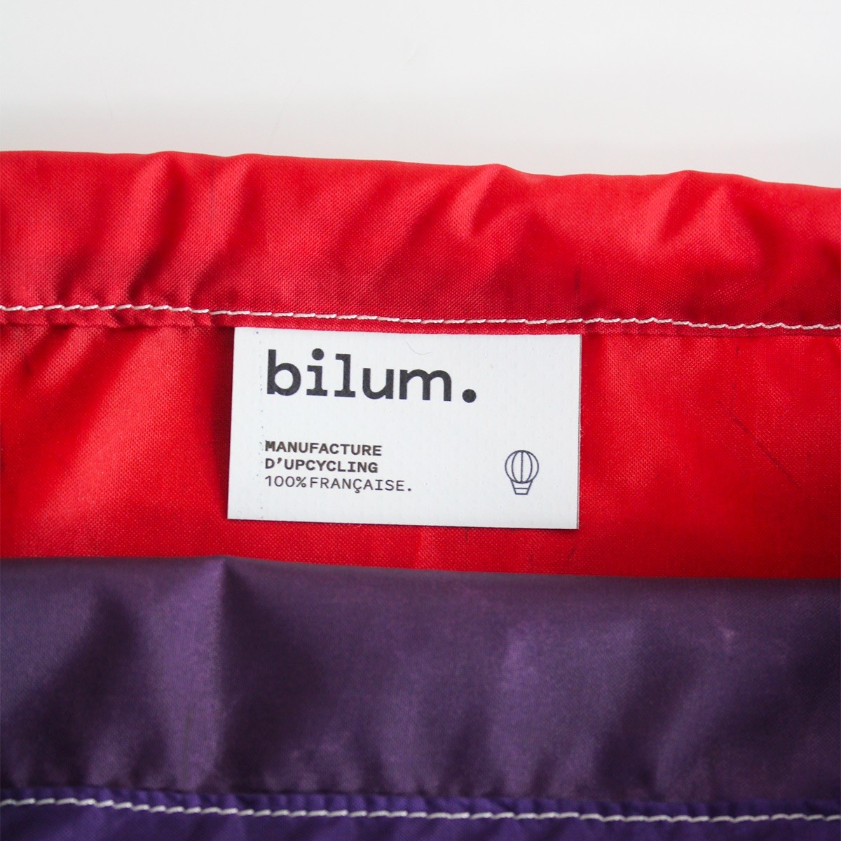 Drawstring bag balloon