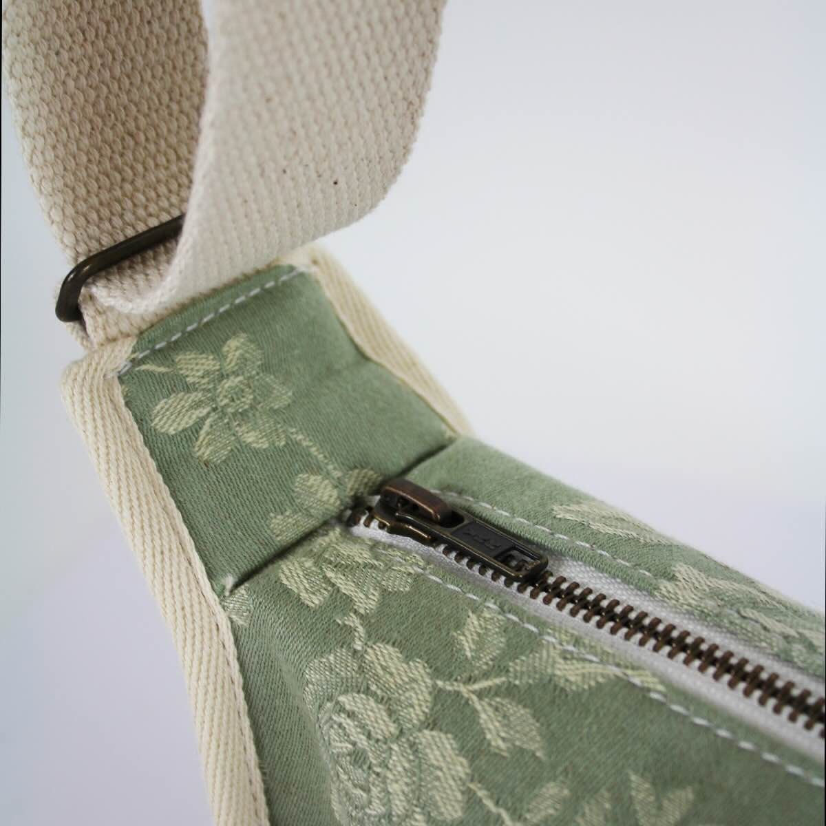 Belly bag Minot – Jacquard green