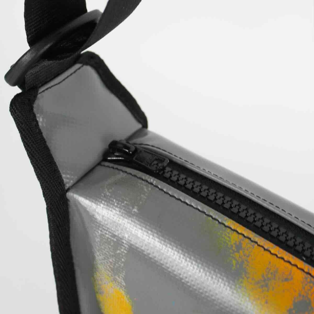 sac banane recyclé | Minot | upcycling | bilum