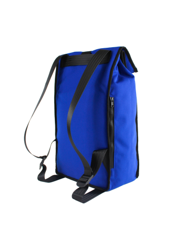 Sac à dos durable bleu avec bretelles en ceinture de sécurité recyclée