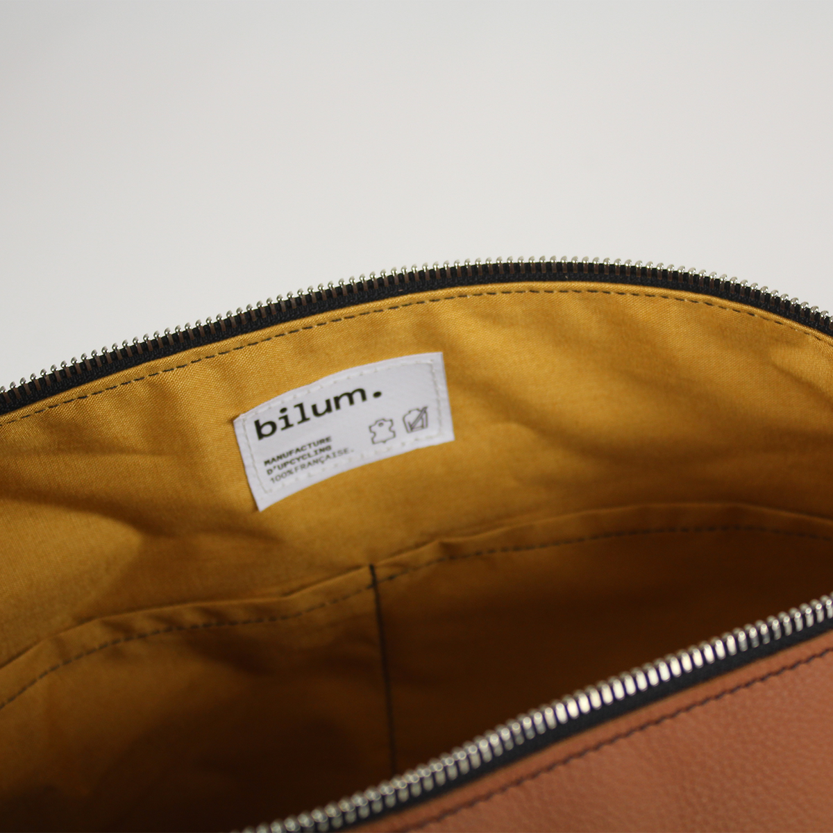 Sac bandoulière en cuir de luxe - camel