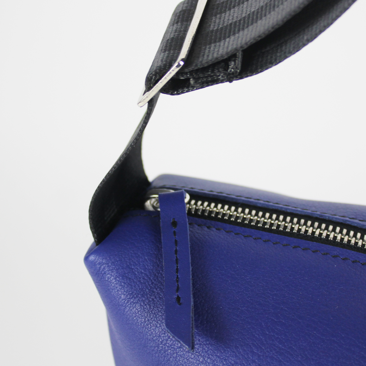 Sac bandoulière en cuir de luxe - camel