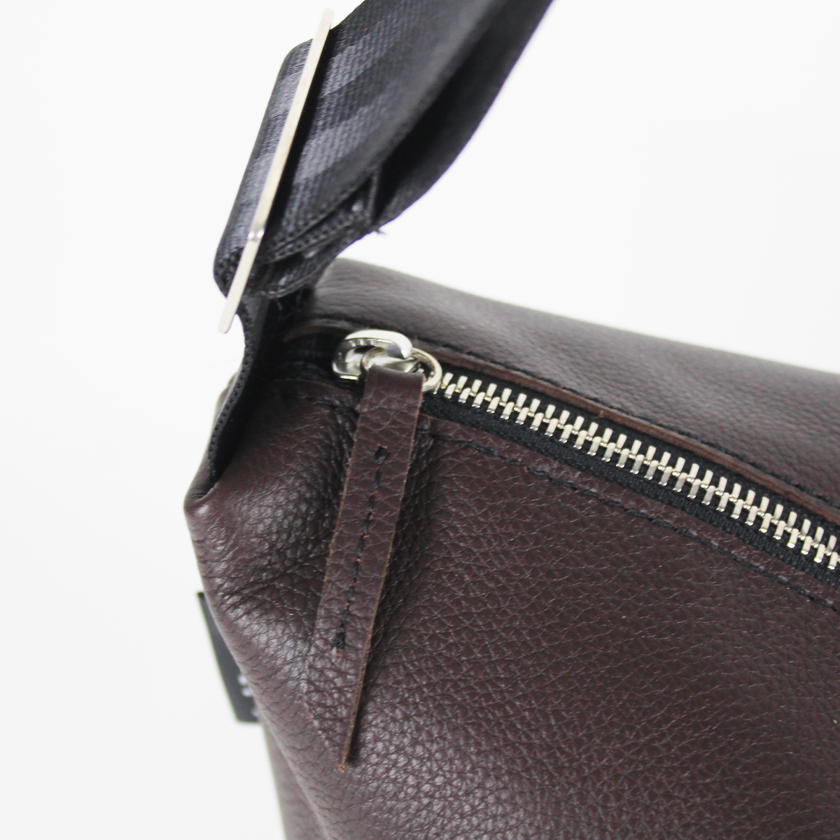 Sac bandoulière en cuir de luxe - camel